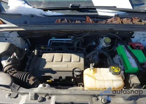 2015 Chevrolet Trax 1Ls z USA, uszkodzony, nr VIN KL7CJKSB5FB078756